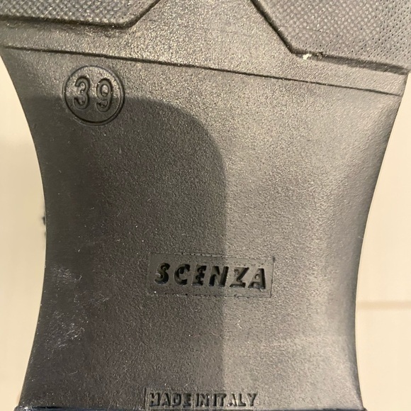 Taylor Swift style boots from ERAS Tour. Leather boots, Italian, Faux snakeskin. - Picture 8 of 10